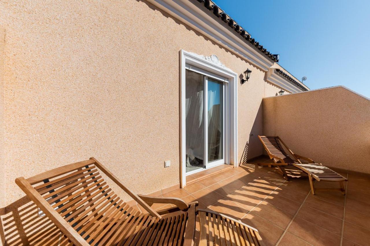 Bungalow La Zenia Cerca De La Playa Orihuela Bagian luar foto