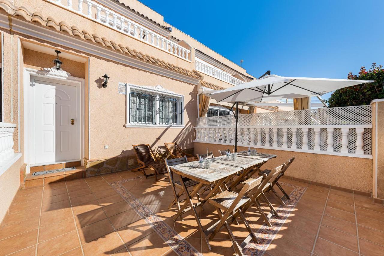 Bungalow La Zenia Cerca De La Playa Orihuela Bagian luar foto