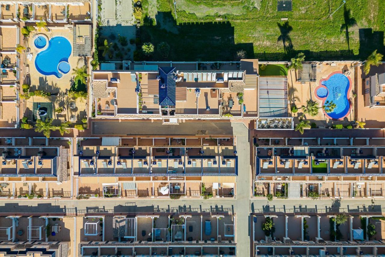 Bungalow La Zenia Cerca De La Playa Orihuela Bagian luar foto