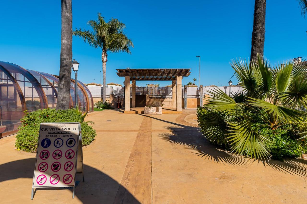 Bungalow La Zenia Cerca De La Playa Orihuela Bagian luar foto